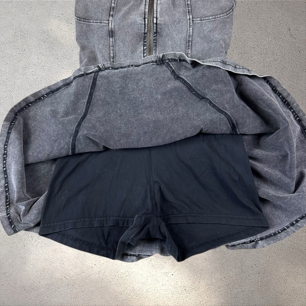 WISKII BEYOND DENIM ATHLETIC DRESS SIZE MEDIUM - Picture 5 of 7